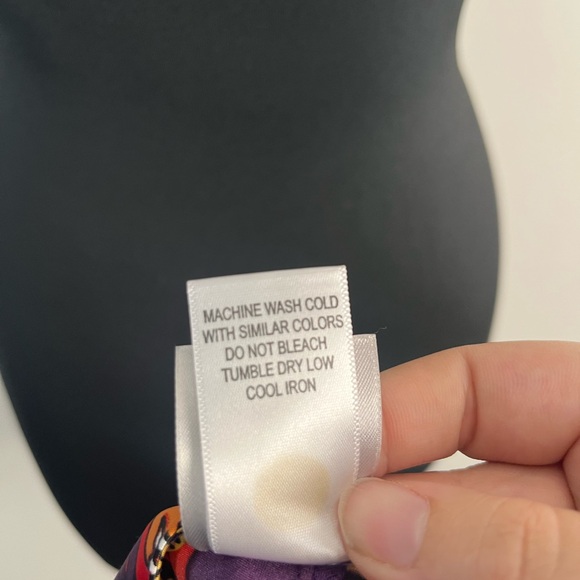 Natori paisley printed purple midi length satin nightgown size large - Picture 8 of 8